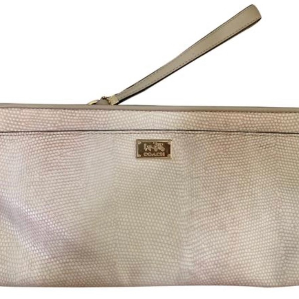 COACH Zip Shut Wristlet